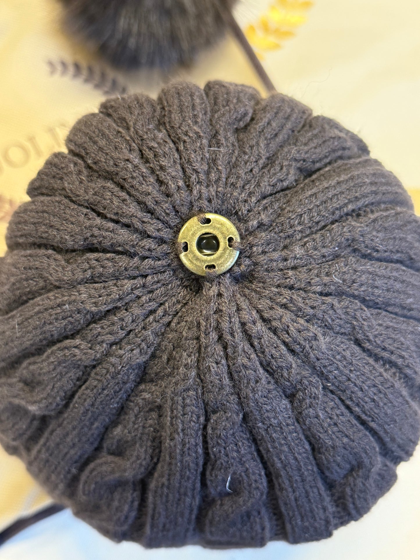 Joline Beanie Pompon